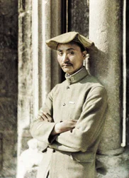 Trabalhador da Indochina na Frente Ocidental, Soissons, Aisne, França, 1917 (autocrômico)